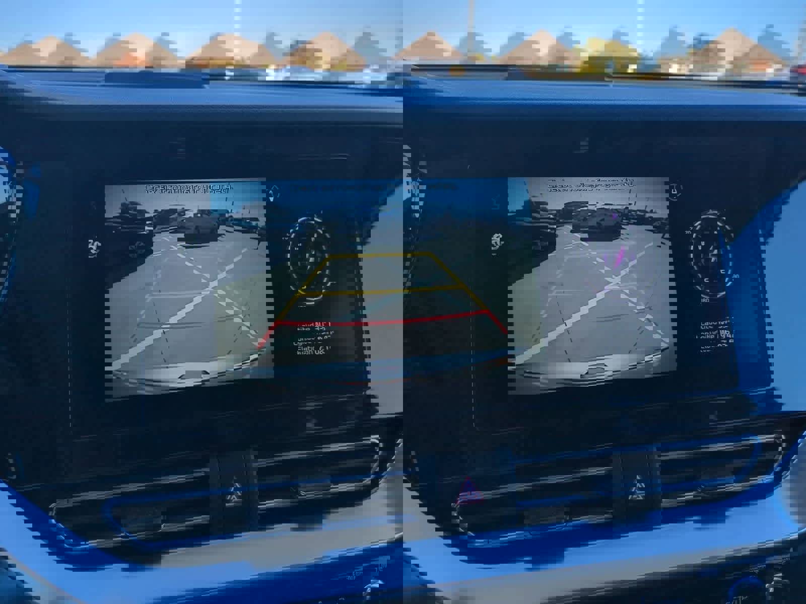 Certified 2022 Kia Niro EX image 29