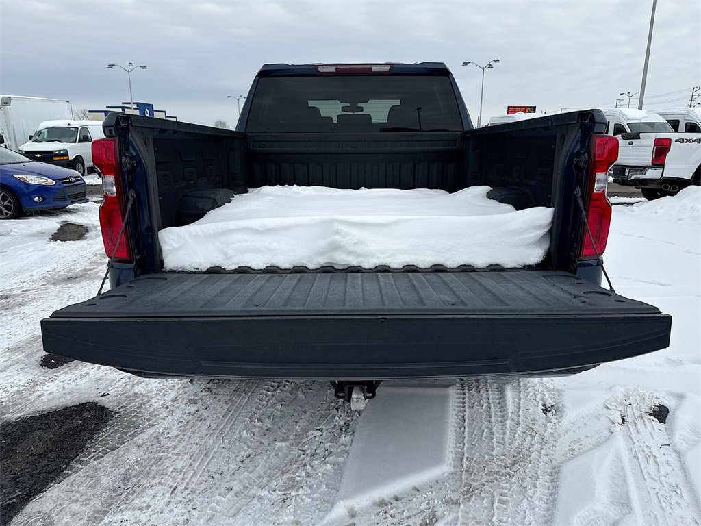 Used 2021 Chevrolet Silverado 1500 Custom w/ LPO, Blackout Package image 24