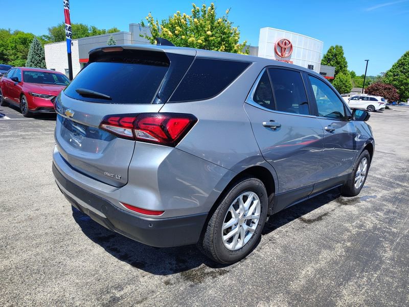 Used 2024 Chevrolet Equinox LT AWD/4WD image 4