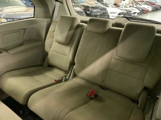 Used 2016 Honda Odyssey LX image 13
