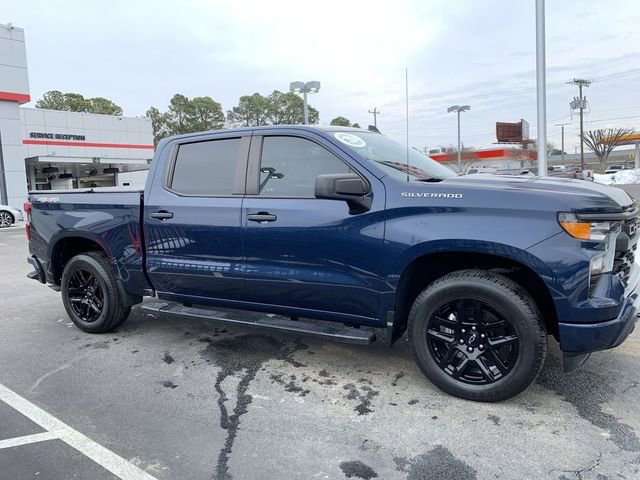 Used 2023 Chevrolet Silverado 1500 Custom image 9