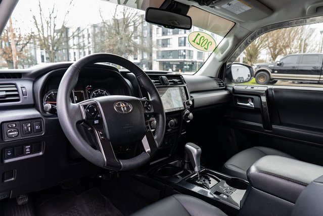 Used 2021 Toyota 4Runner TRD Off-Road Premium image 24