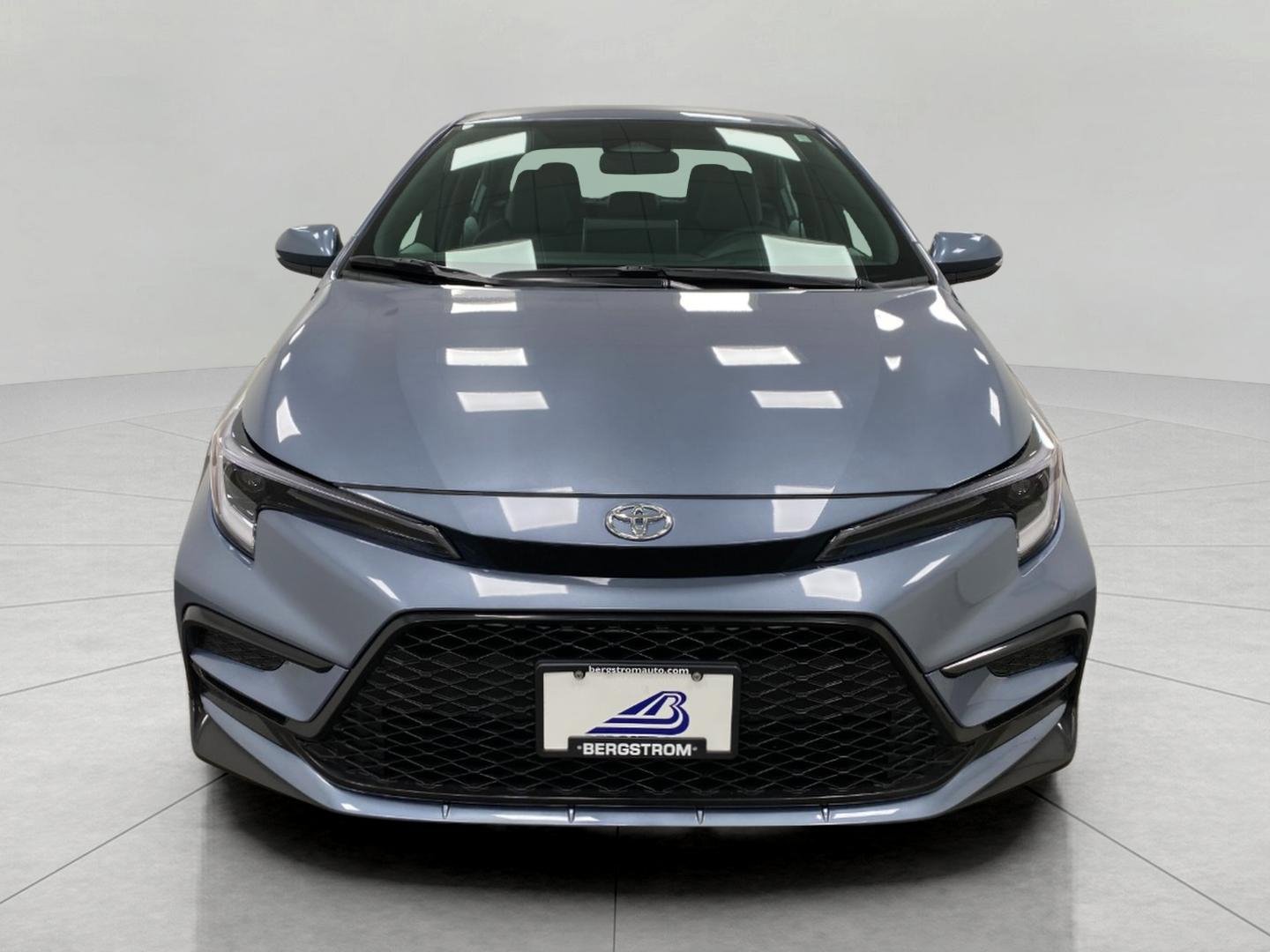 Used 2026 Toyota Corolla SE w/ SE Package image 10