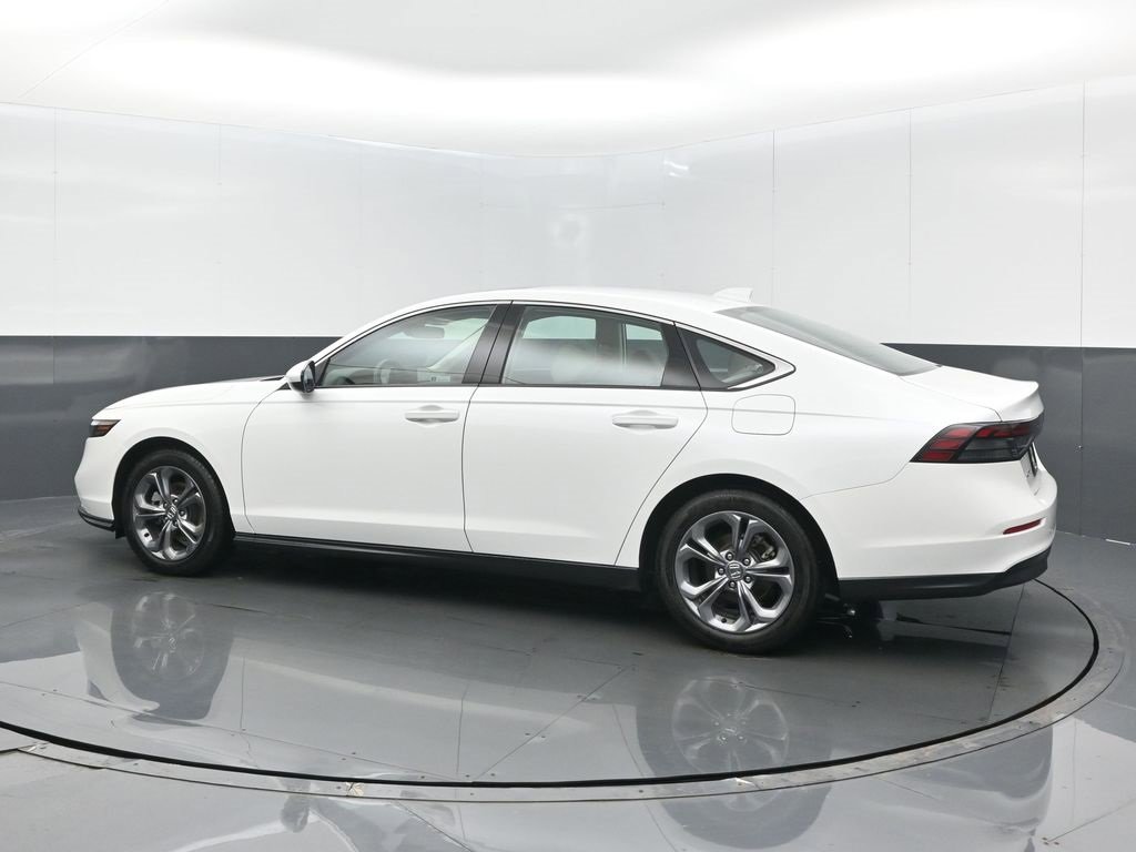 Certified 2024 Honda Accord EX image 13