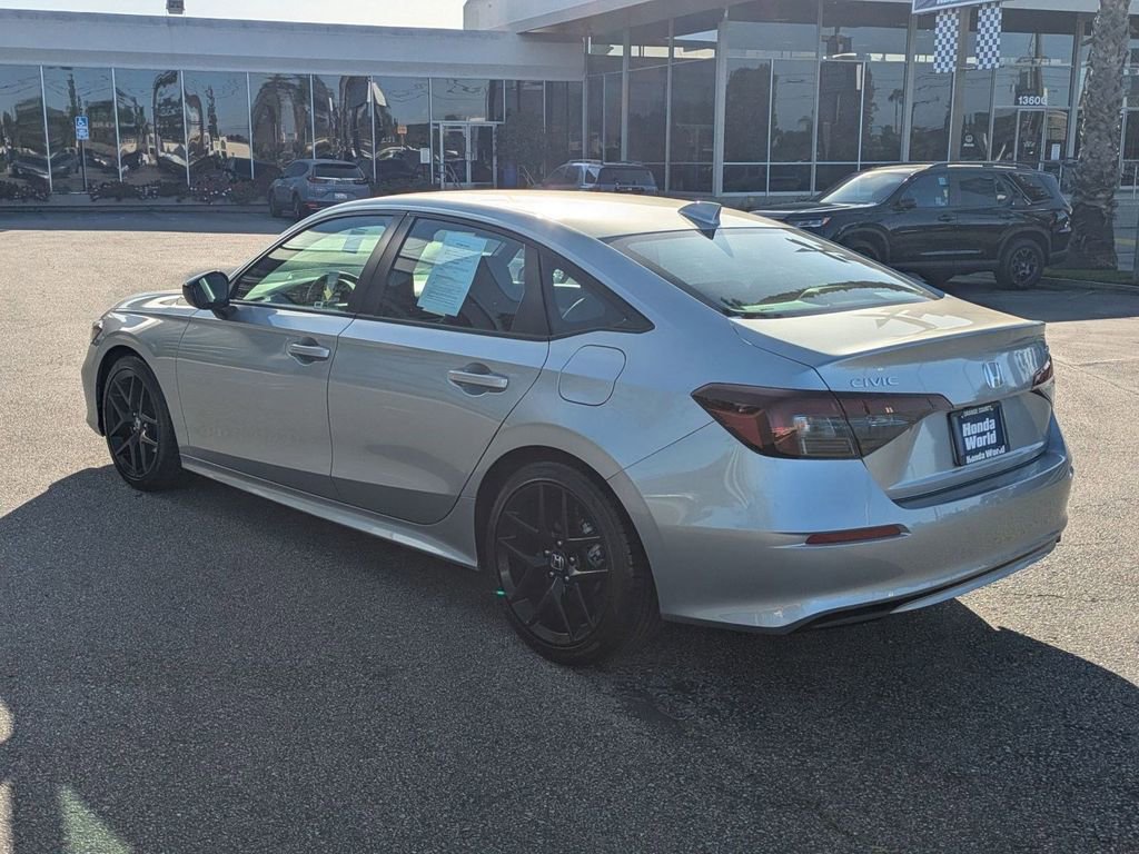 Certified 2025 Honda Civic Sport image 5