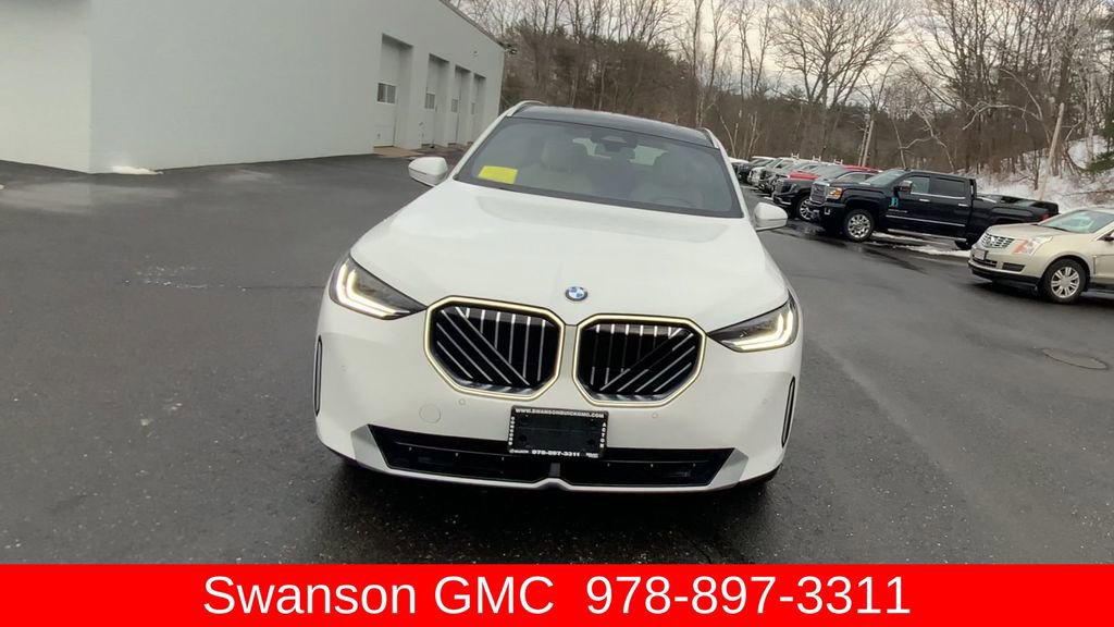 Used 2025 BMW X3 xDrive30i w/ M Sport Package image 4