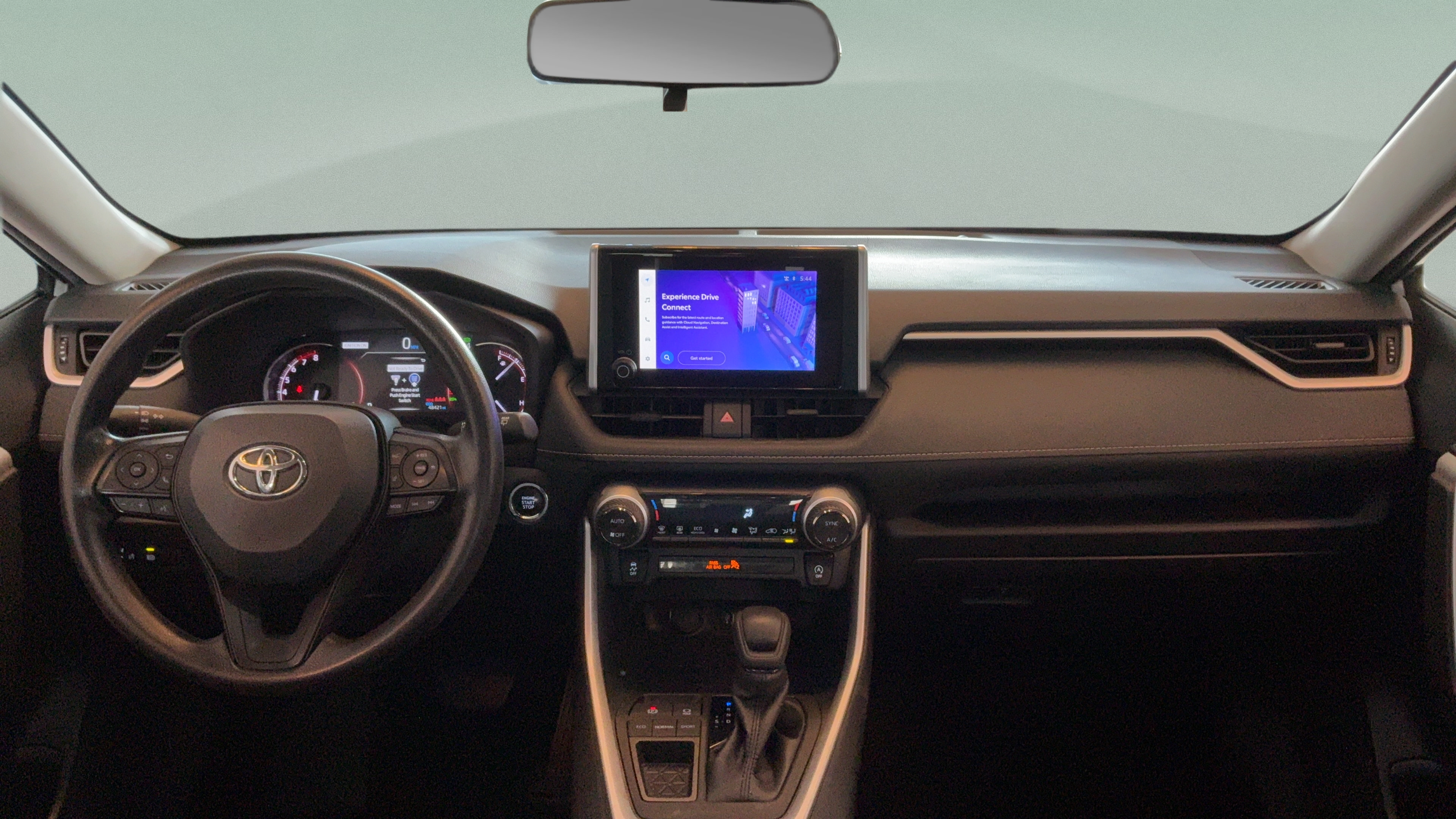 Certified 2024 Toyota RAV4 XLE FWD image 32