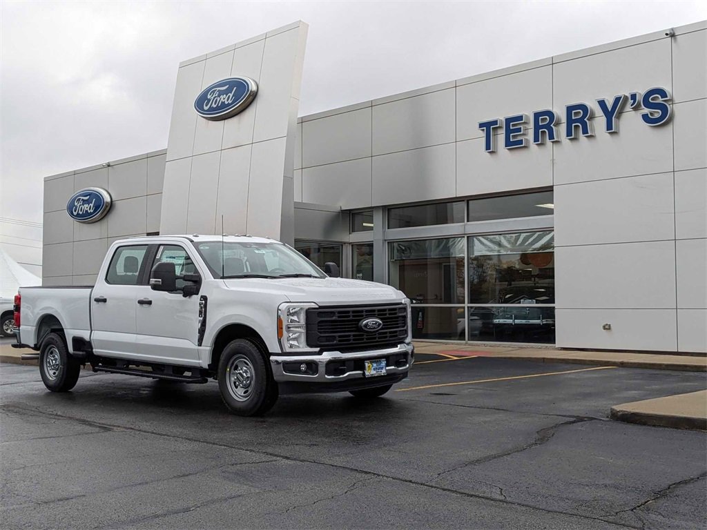 New 2023 Ford F350 XL w/ 360-Degree Camera Package
