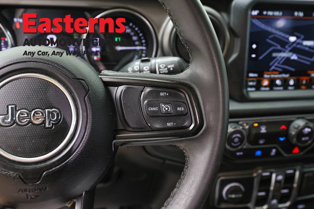 Used 2023 Jeep Wrangler Unlimited AWD/4WD image 18