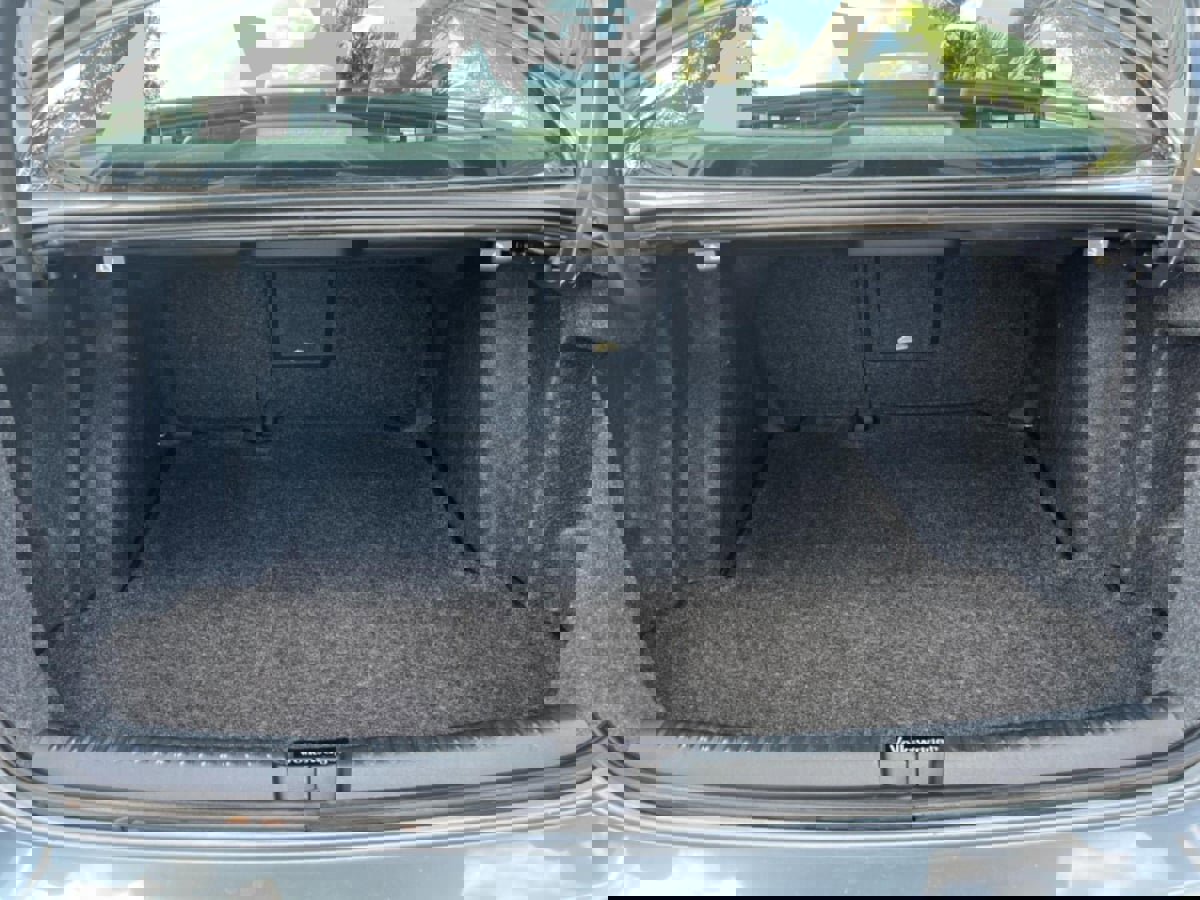 Used 2012 Volkswagen Jetta TDI image 33