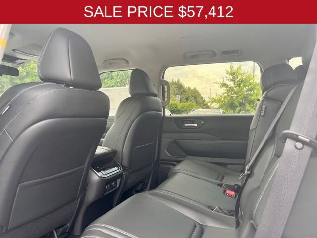 New 2025 Nissan Armada SV image 31