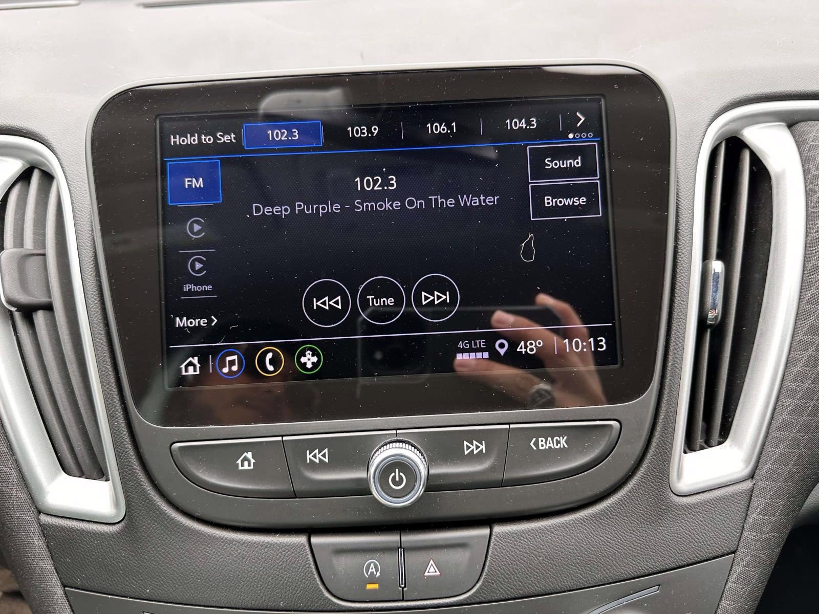 Used 2023 Chevrolet Malibu RS FWD image 20