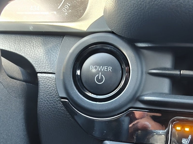 Used 2025 Toyota Crown Signia image 37