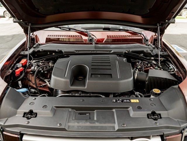Used 2023 Land Rover Defender 130 First Edition image 34