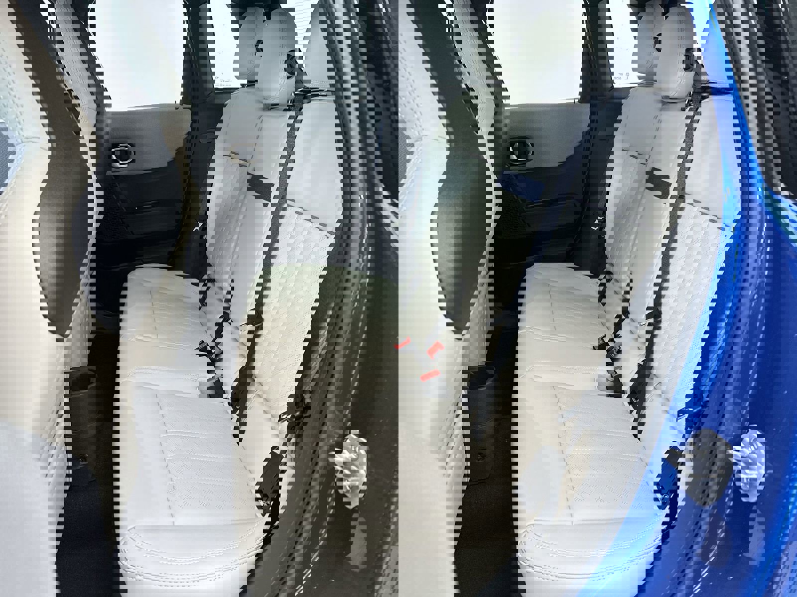 New 2026 MINI Cooper 4-Door Hardtop image 24