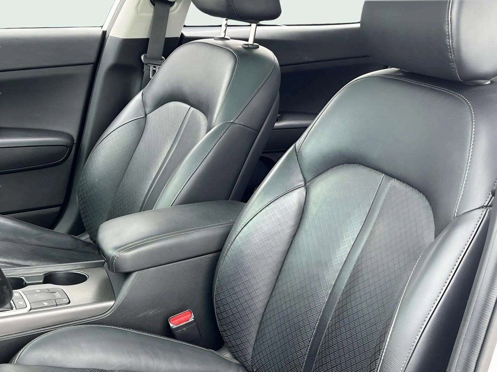 Used 2020 Kia Optima SE image 4