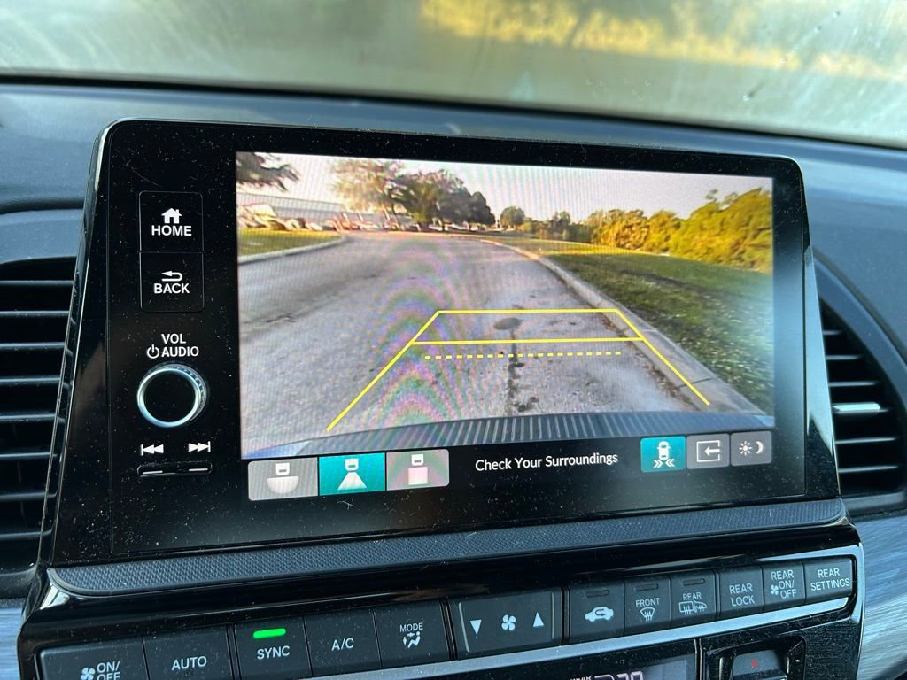 Used 2025 Honda Odyssey Elite image 29