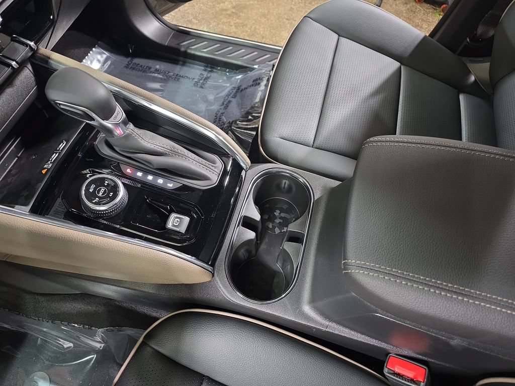 New 2026 GMC Canyon Denali AWD/4WD image 23