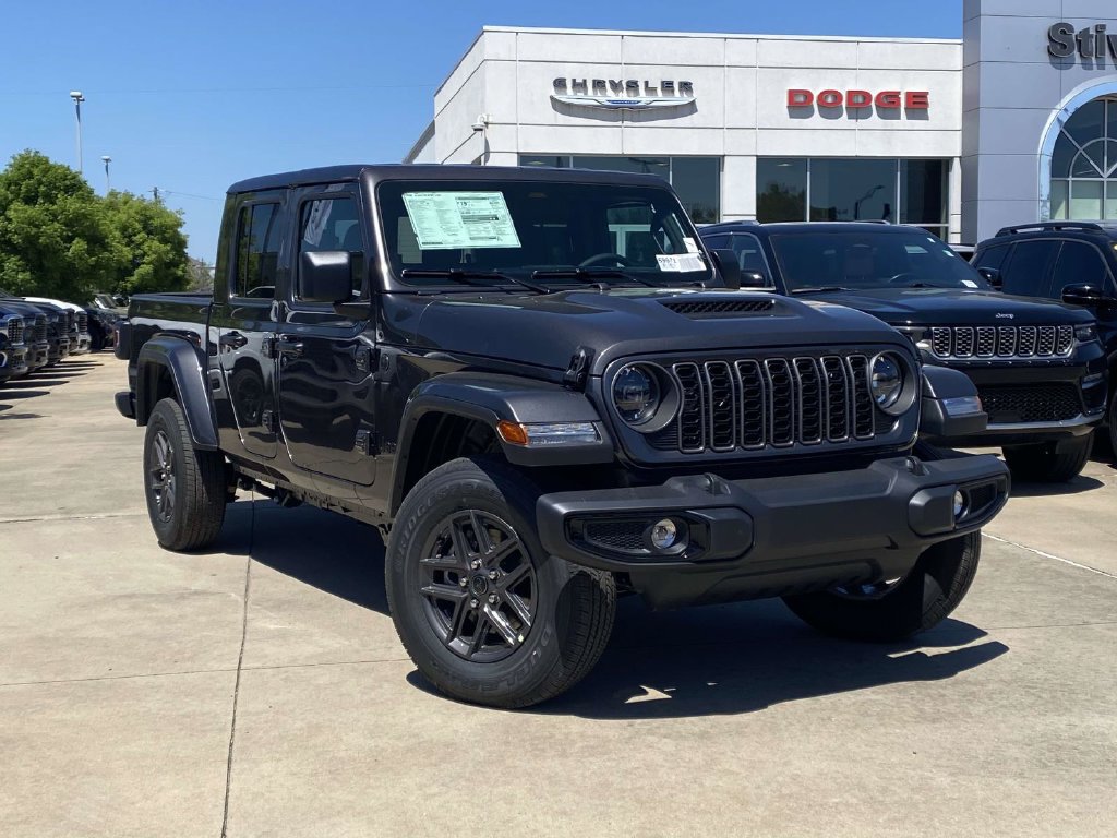 New 2026 Jeep Gladiator Sport AWD/4WD image 30