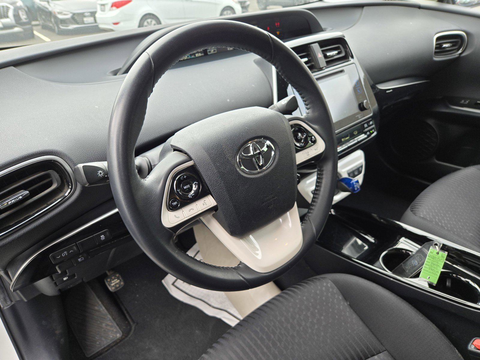 Used 2017 Toyota Prius Prime Premium image 15