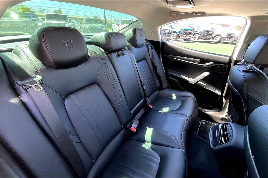 Used 2022 Maserati Ghibli GT image 39