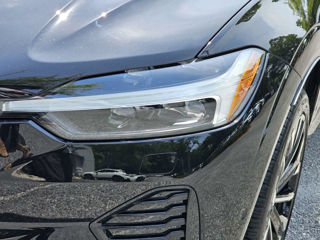 New 2026 Volvo XC60 T8 Ultra w/ Protection Package Premier AWD/4WD image 10