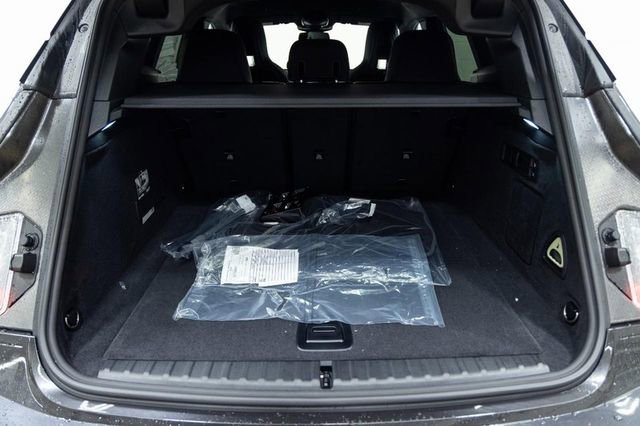 Used 2025 BMW iX xDrive50 w/ Premium Package image 11