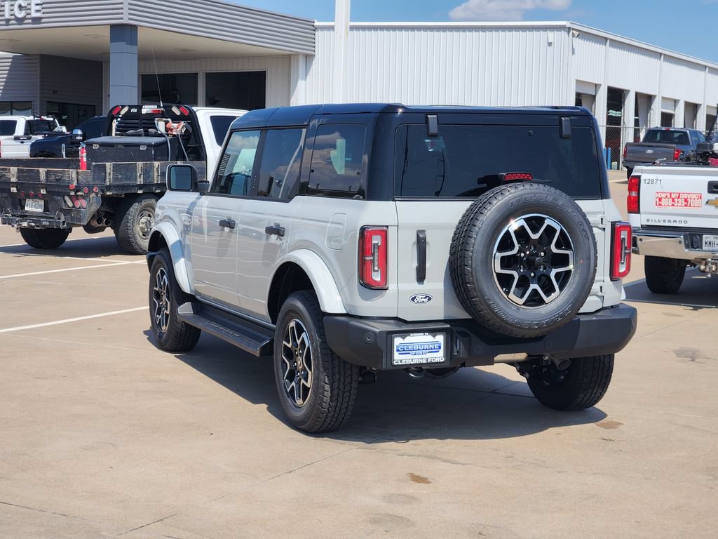 New 2026 Ford Bronco Outer Banks AWD/4WD image 4