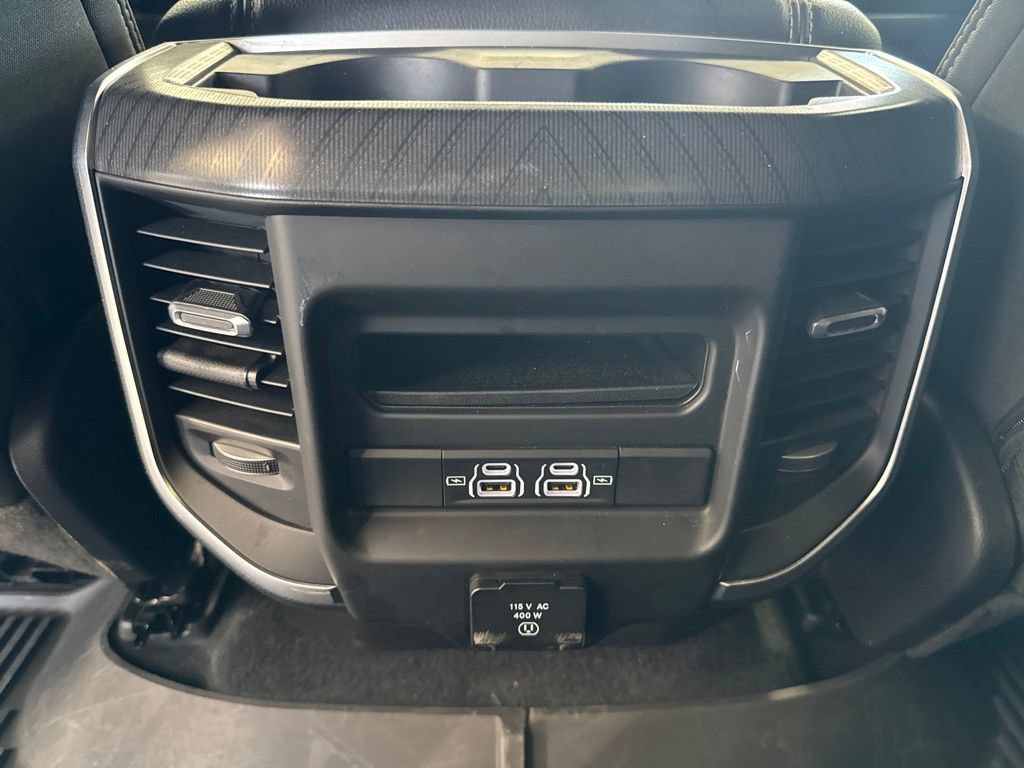 Used 2025 RAM 1500 Big Horn AWD/4WD image 18