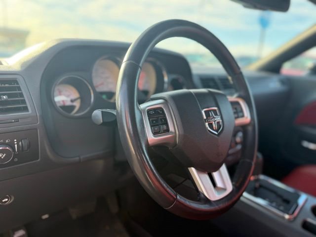 Used 2013 Dodge Challenger R/T image 15
