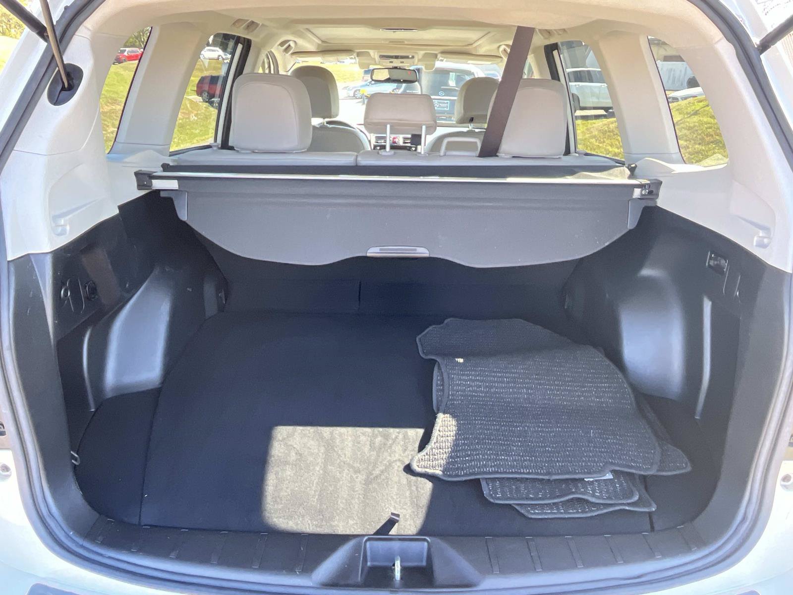 Used 2016 Subaru Forester 2.5i Limited AWD/4WD image 12