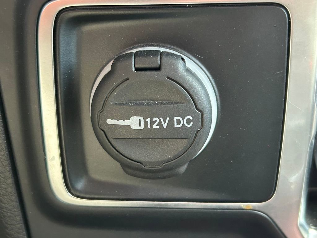 Used 2024 Jeep Gladiator Mojave w/ Safety Group image 29