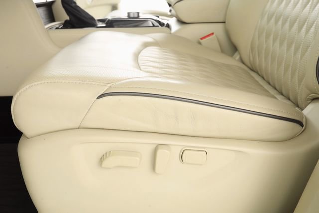 Used 2024 INFINITI QX80 Sensory AWD/4WD image 15