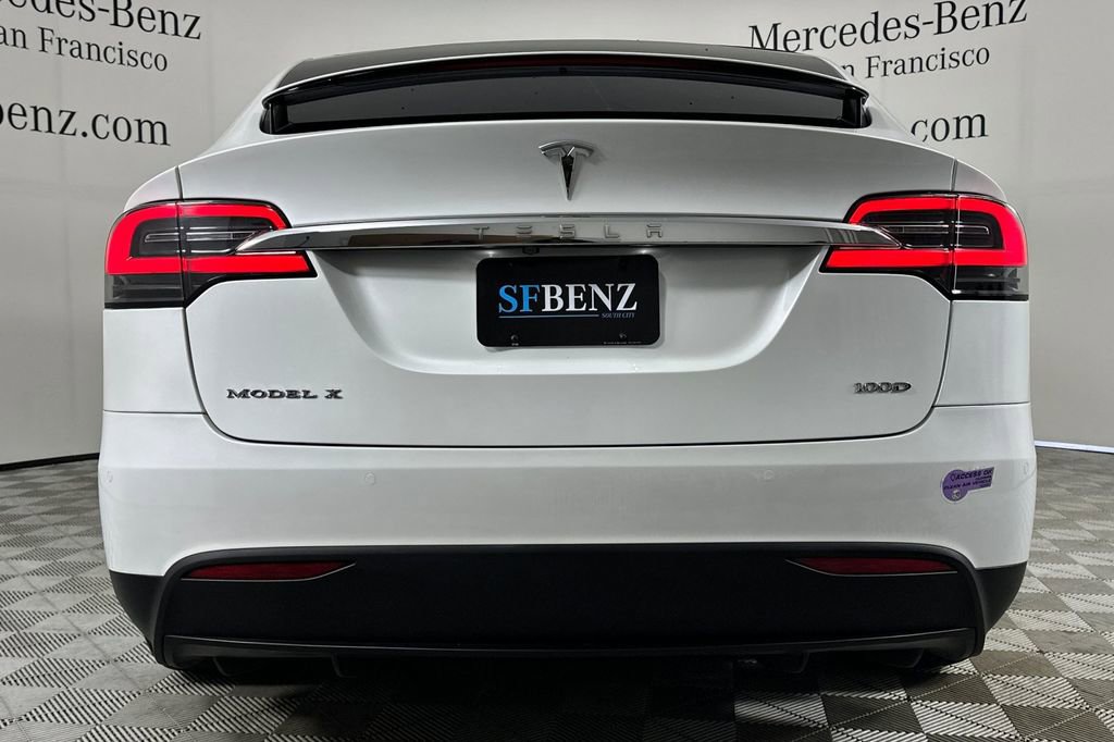 Used 2019 Tesla Model X Long Range image 5