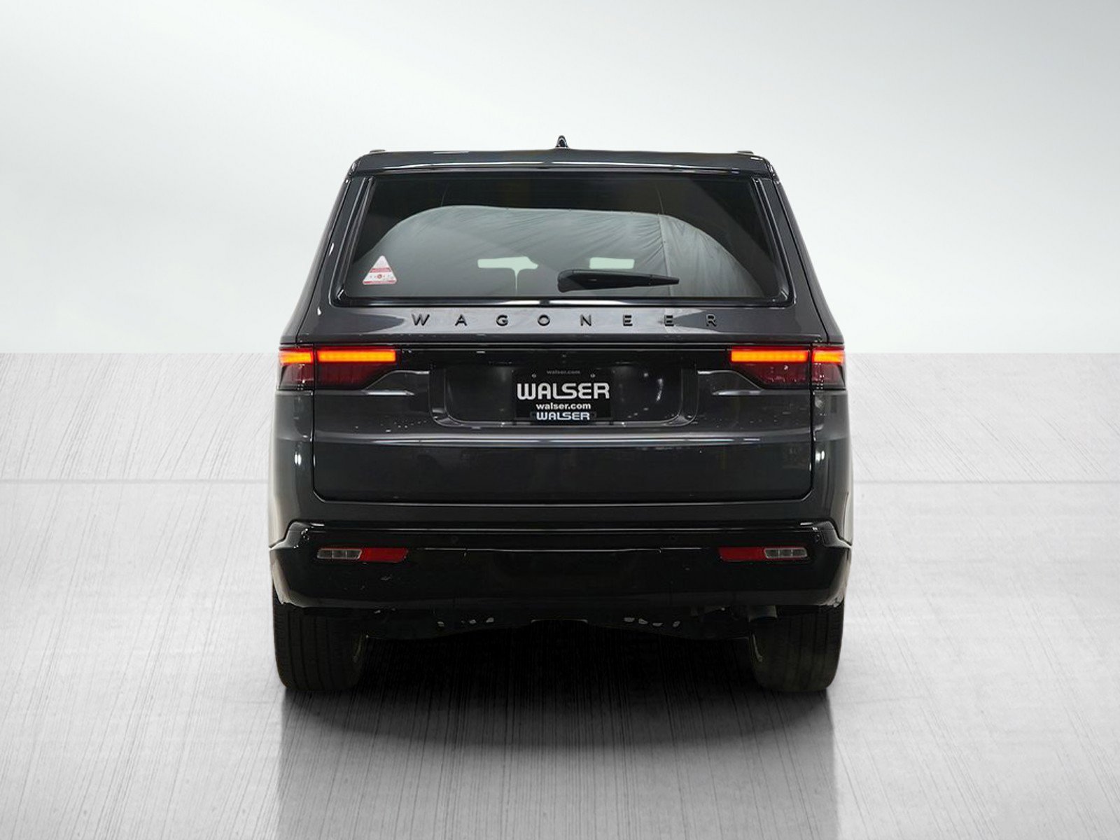 Used 2024 Jeep Wagoneer Series II image 4