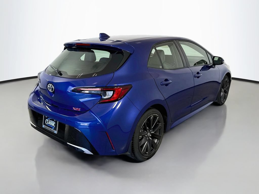 Used 2025 Toyota Corolla XSE FWD image 7