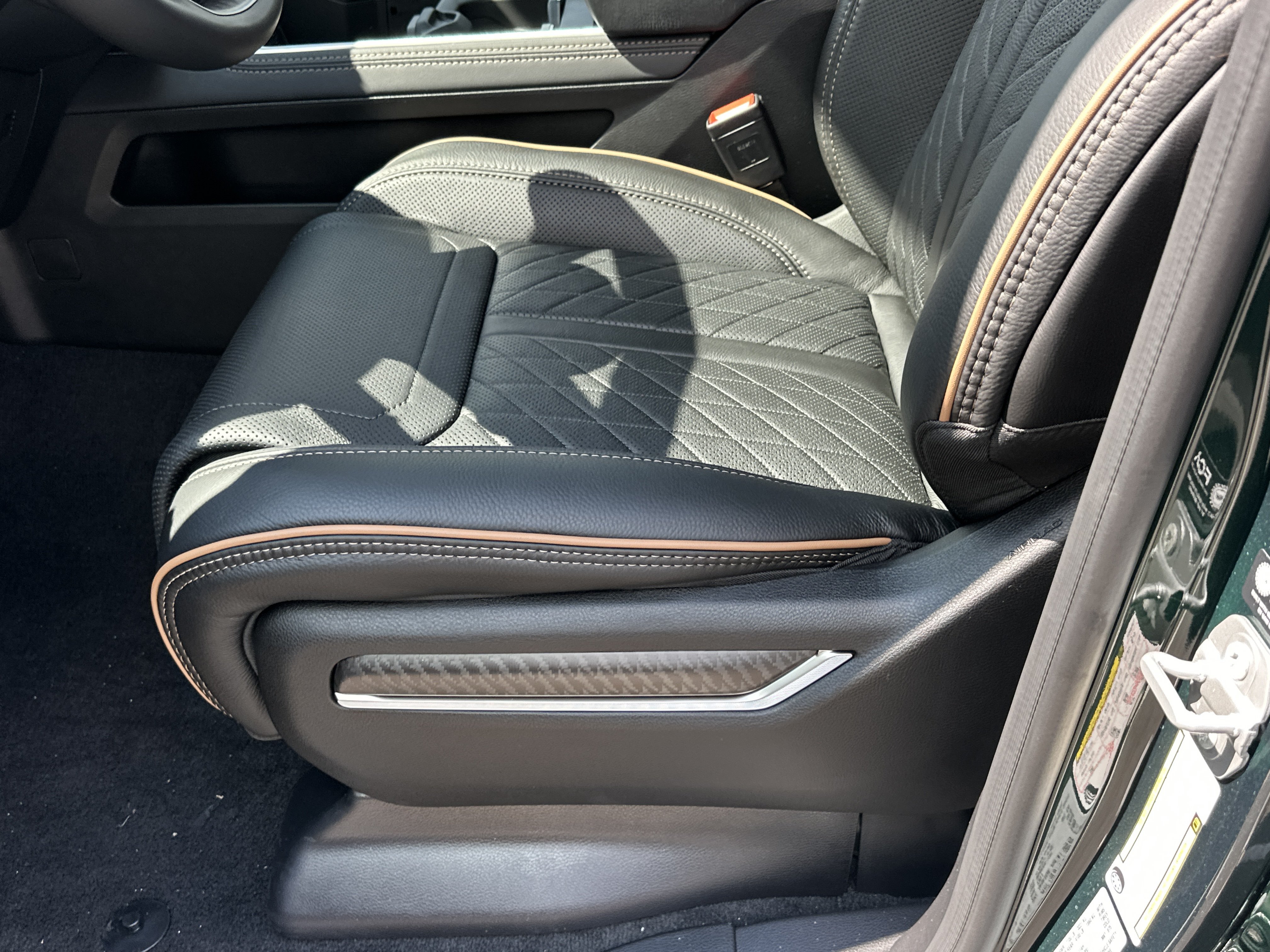 New 2027 RAM 1500 Tungsten AWD/4WD image 28
