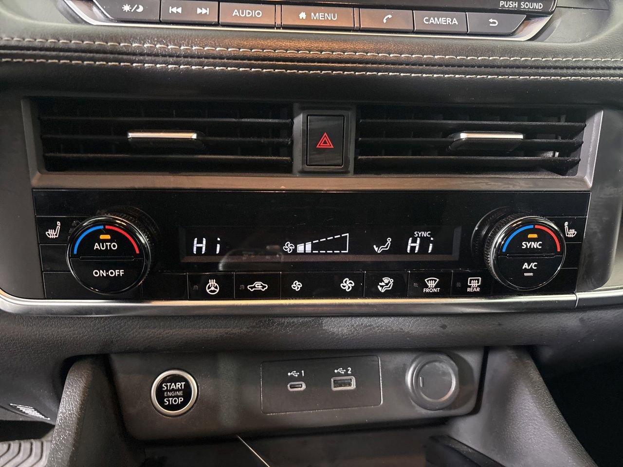 Used 2023 Nissan Rogue SV w/ SV Premium B Package image 19