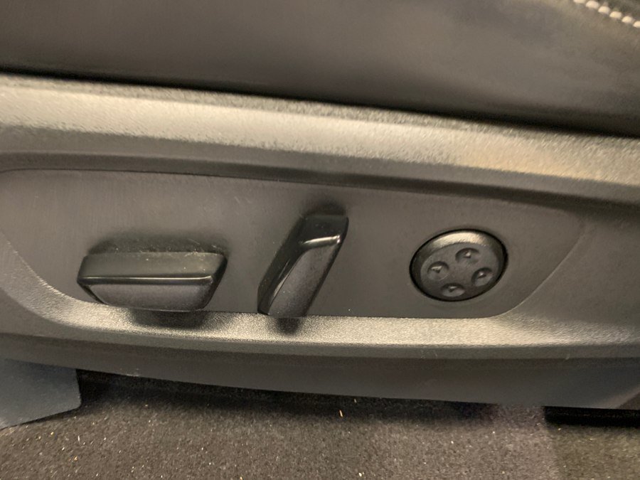 Used 2023 INFINITI QX60 Luxe w/ Vision Package AWD/4WD image 17