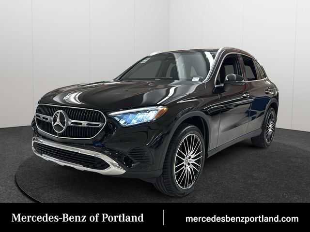 Used 2026 Mercedes-Benz GLC 300 4MATIC image 1