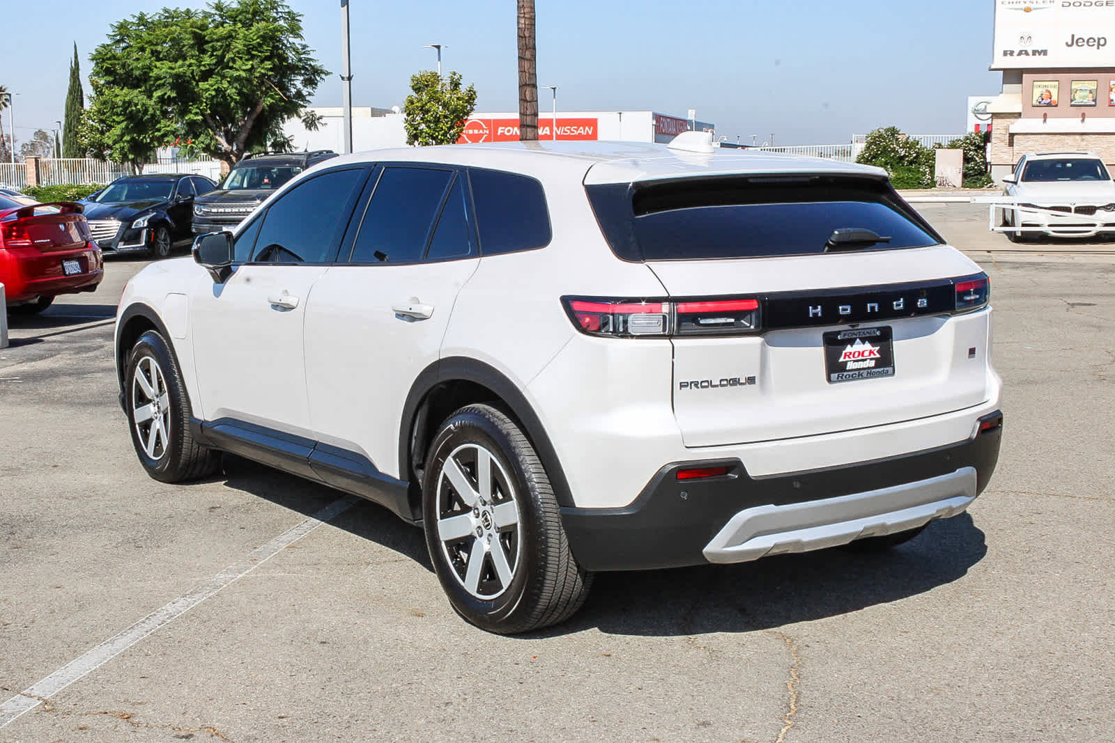 Used 2024 Honda Prologue EX image 8