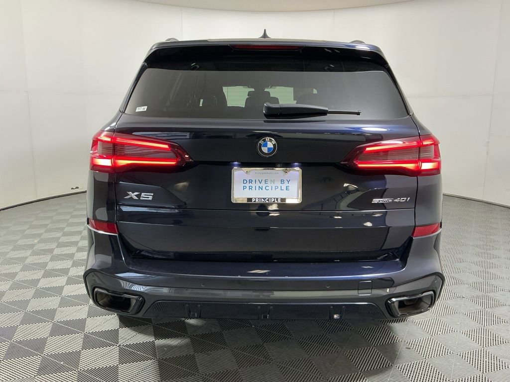 Certified 2023 BMW X5 sDrive40i w/ M Sport Package RWD image 6