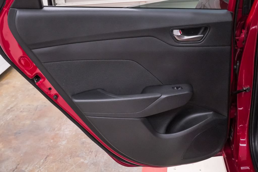 Certified 2022 Hyundai Accent SE FWD image 26