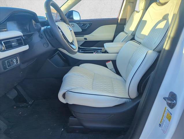 Used 2024 Lincoln Aviator Black Label image 24