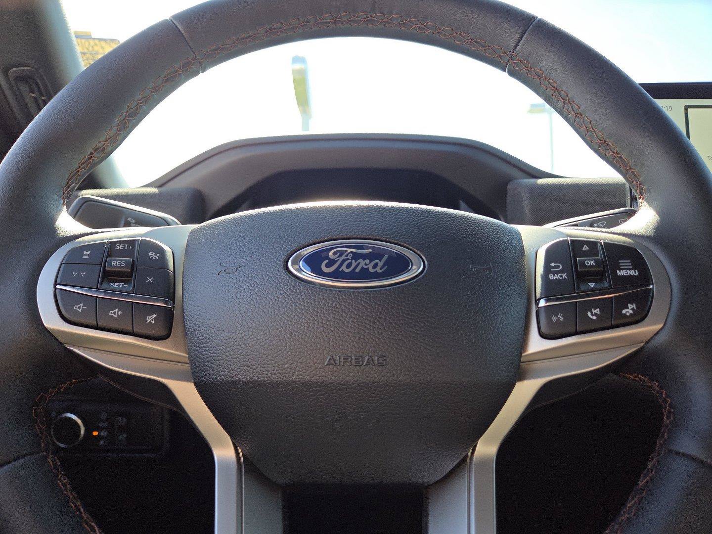 New 2027 Ford Explorer Active AWD/4WD image 24