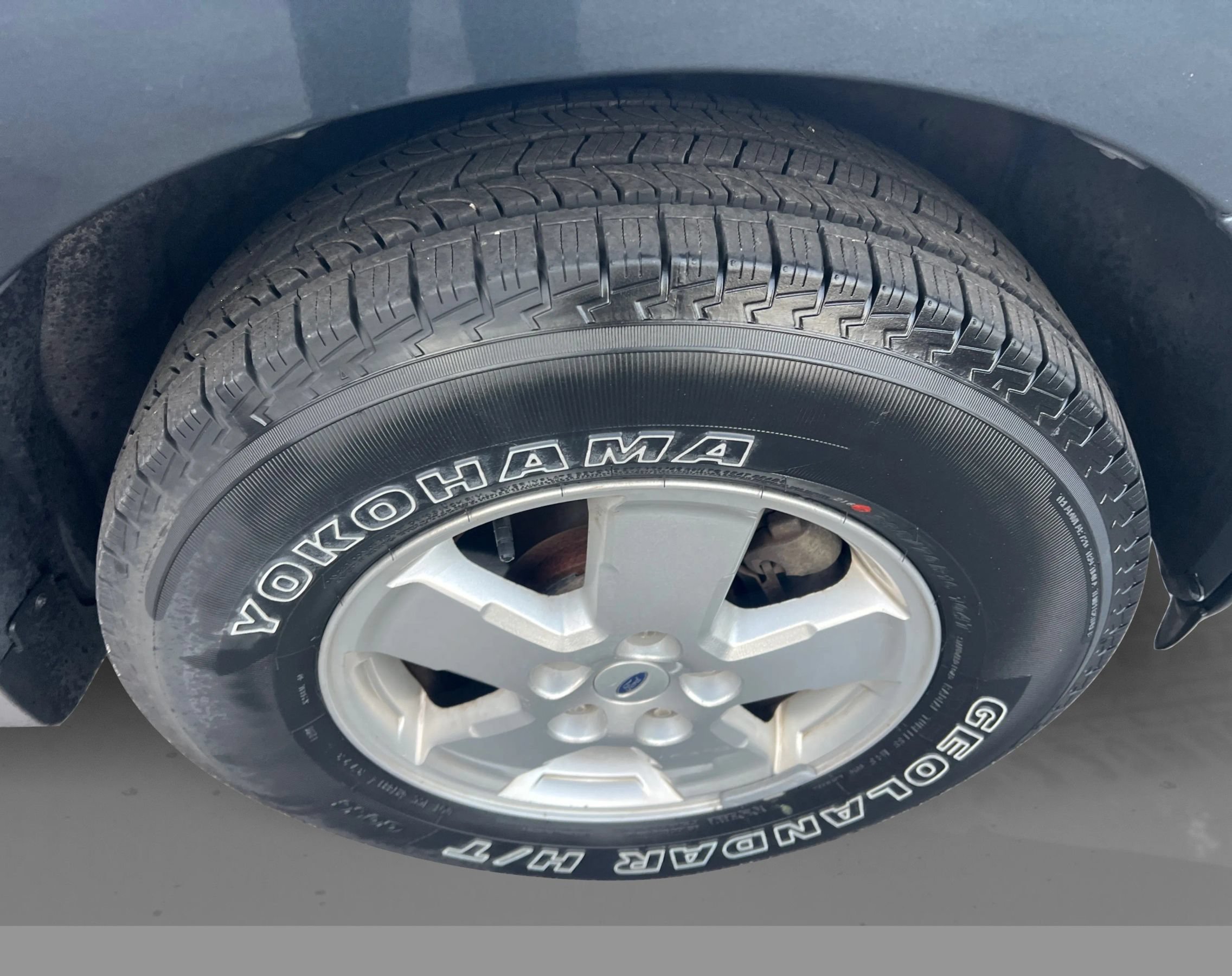 Used 2009 Ford Escape XLT FWD image 24