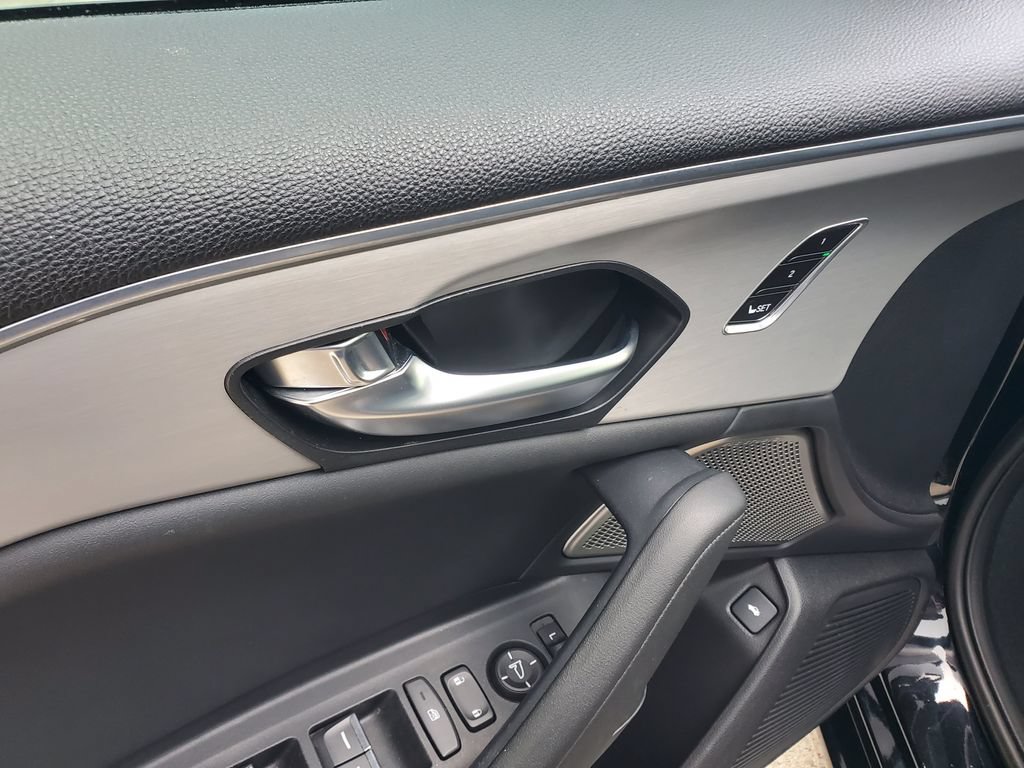 Used 2025 Acura TLX w/ Technology Package FWD image 21