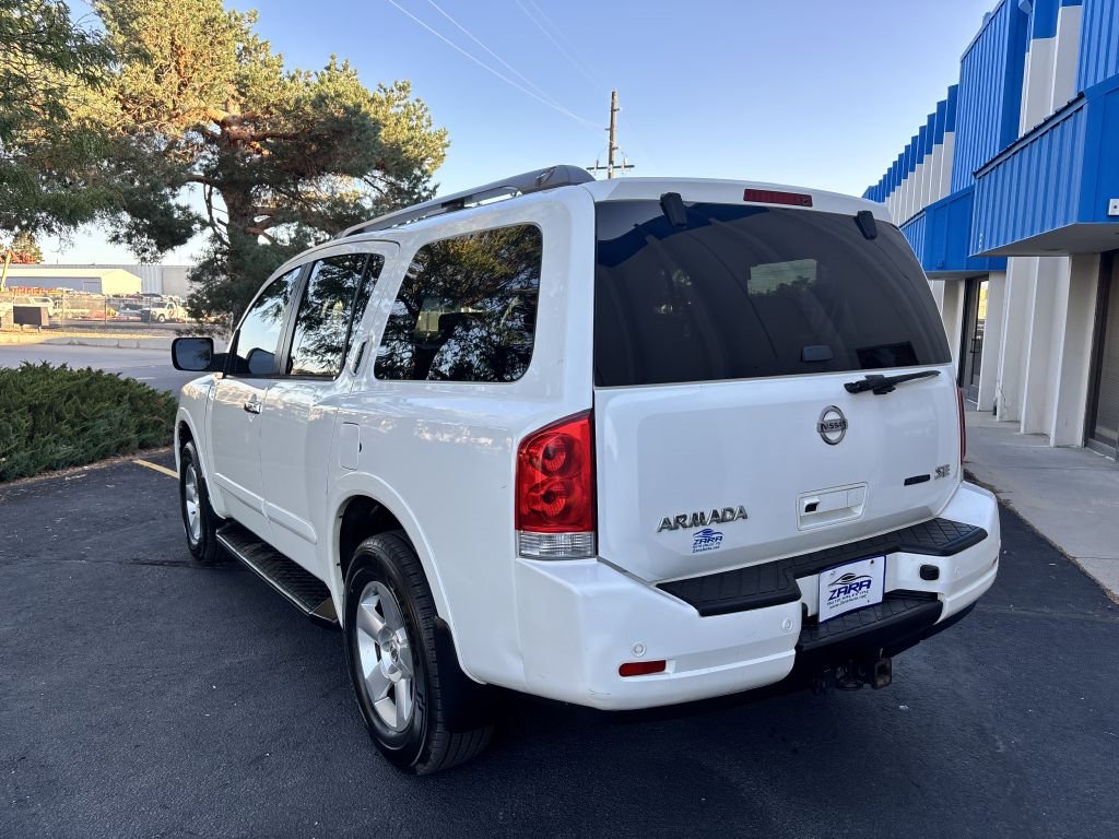 Used 2010 Nissan Armada SE image 5
