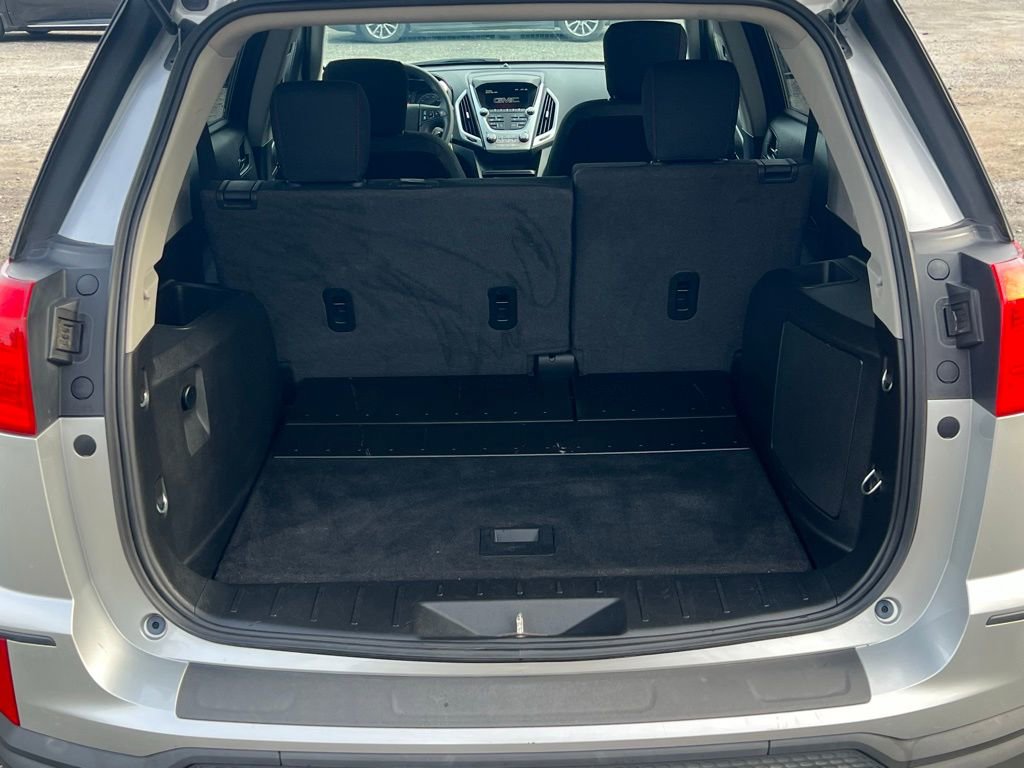 Used 2016 GMC Terrain SLE image 17