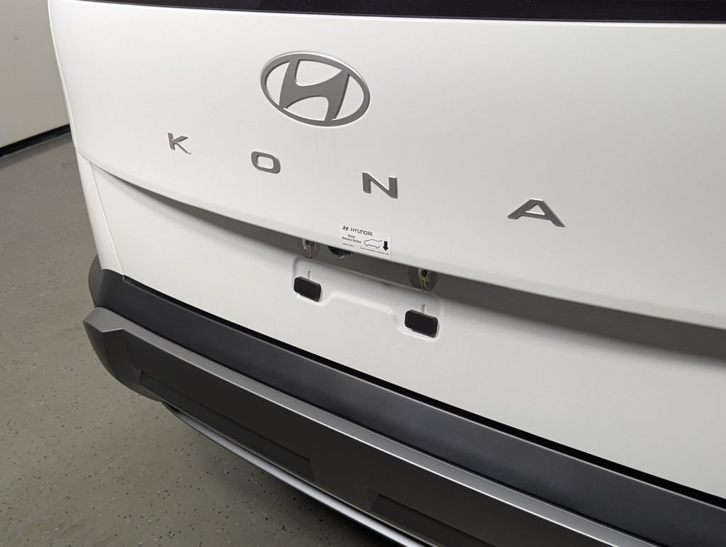 New 2026 Hyundai Kona SEL Premium FWD image 8
